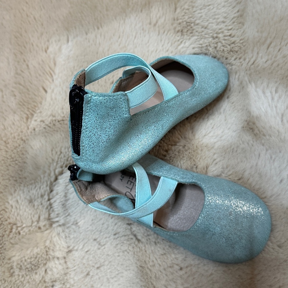 Monkey Feet Sparkly light Blue Dress Shoes